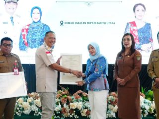 Pemkab Barito Utara Kini Punya “Benteng Hukum” untuk Produk Lokal, Sertifikat Hak Cipta Langsung Diserahkan Kemenkumham