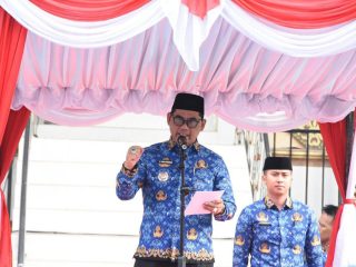 Bupati Shalahuddin Minta Semua Pejabat di Barut Berikan Teladan