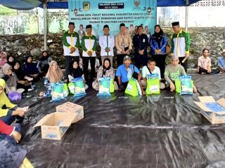 Baznas Barito Utara Salurkan Hampir 900 Paket Ramadhan, Wujud Amanah Bupati dan Para Dermawan