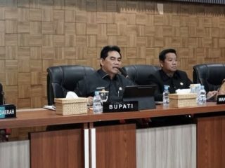 Bupati Barito Utara Pimpin Rakor Percepatan Serapan Anggaran dan Tuntaskan Tindak Lanjut BPK