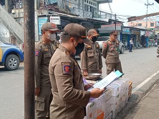 Penertiban Humanis di Muara Teweh, Satpol PP Barito Utara Kedepankan Pembinaan kepada 13 Pedagang