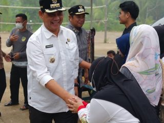 Pastikan Program Tepat Sasaran, Bupati dan Wabup Barito Utara Blusukan ke Montallat