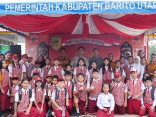 Tegas! Bupati Barito Utara Jamin Tak Ada Anak Putus Sekolah Akibat Kendala Biaya